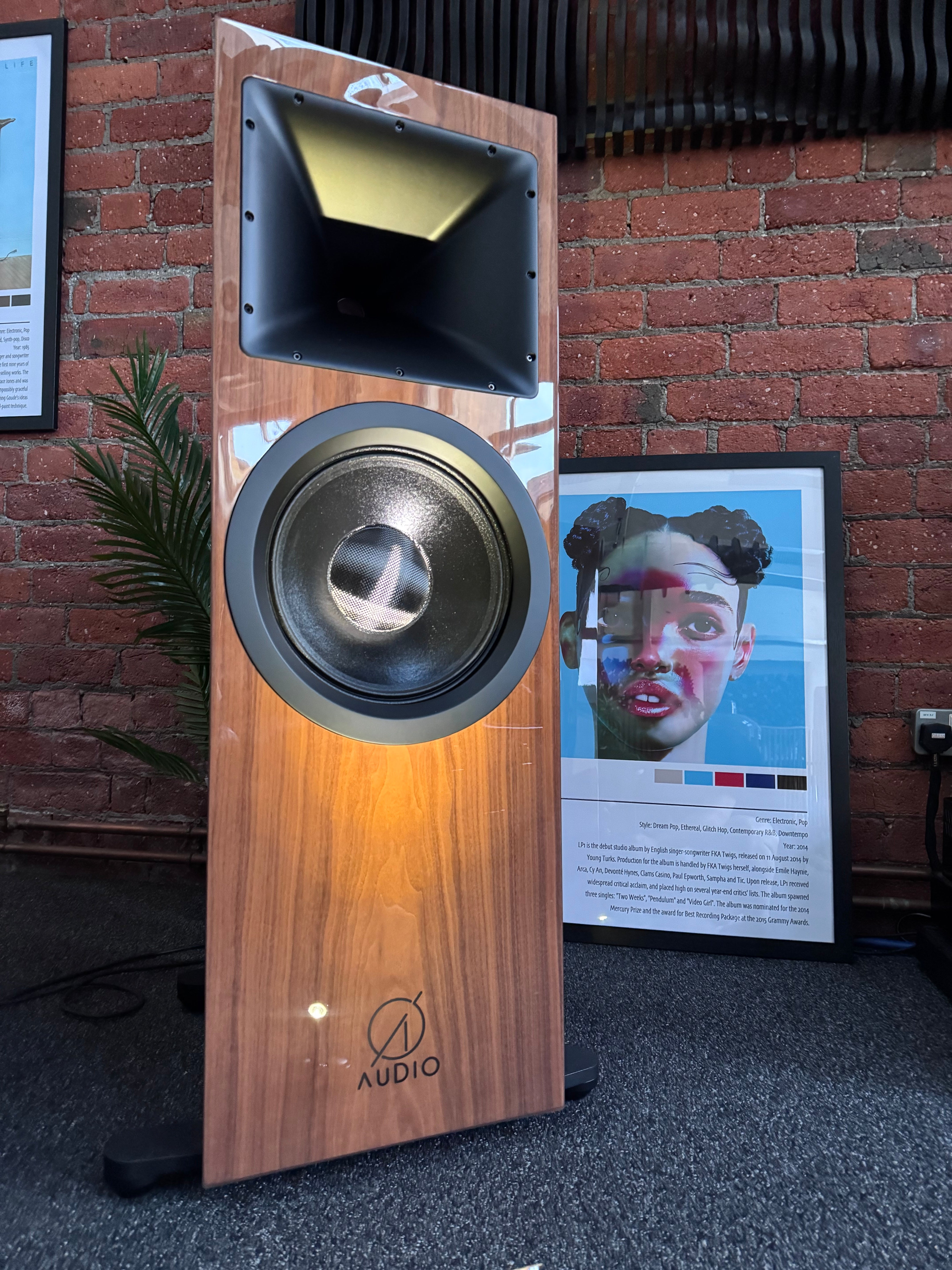 Ø Audio ICON 12 Loudspeakers