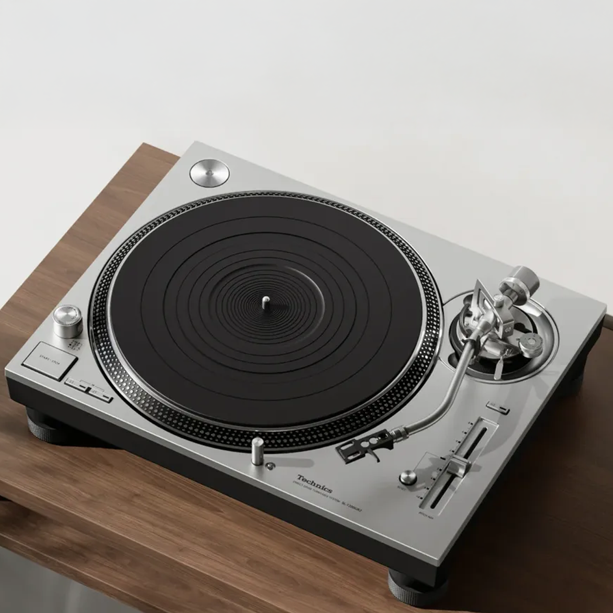 Technics SL-1200 GR2 direct drive turntable