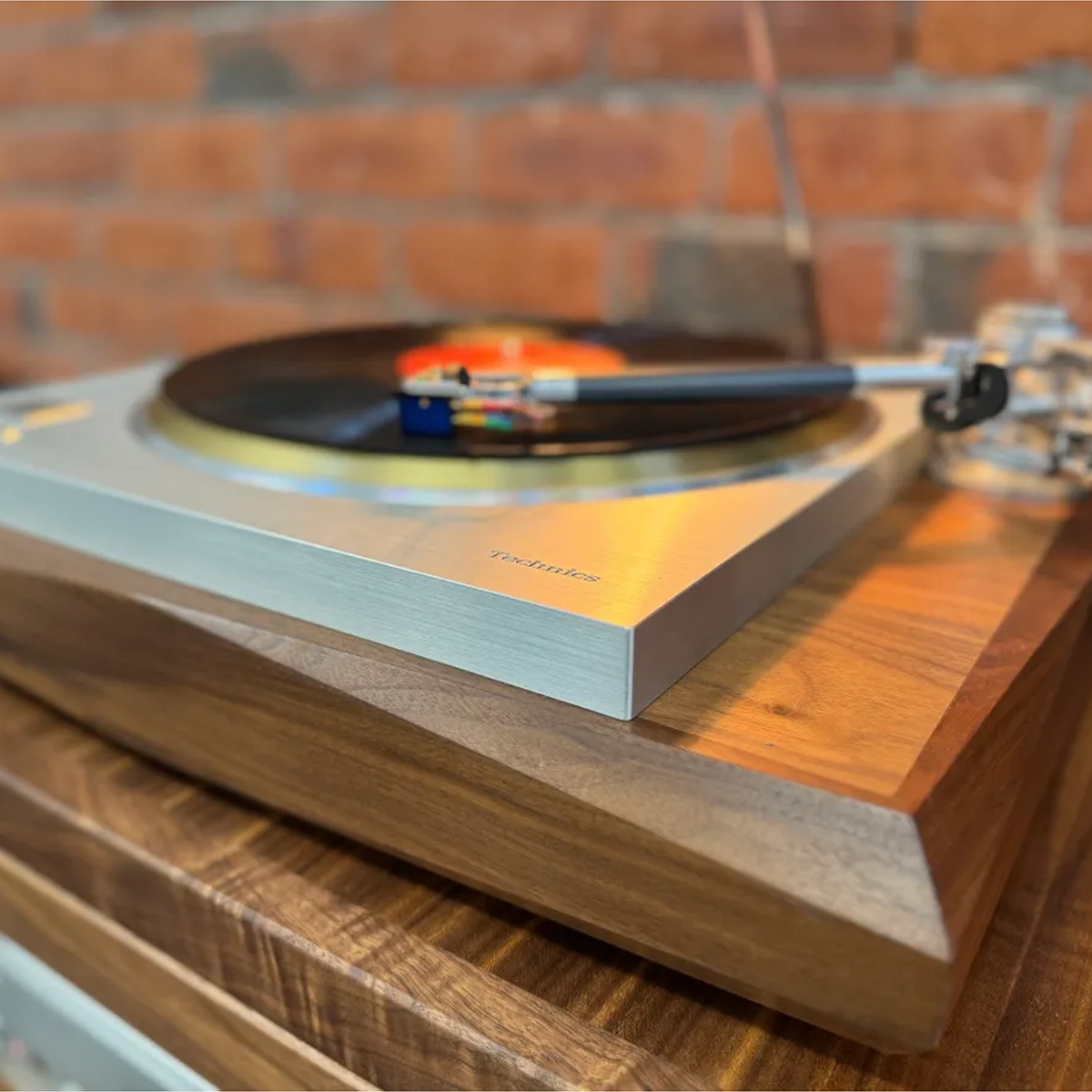 Technics SP 10R Reference Class Turntable